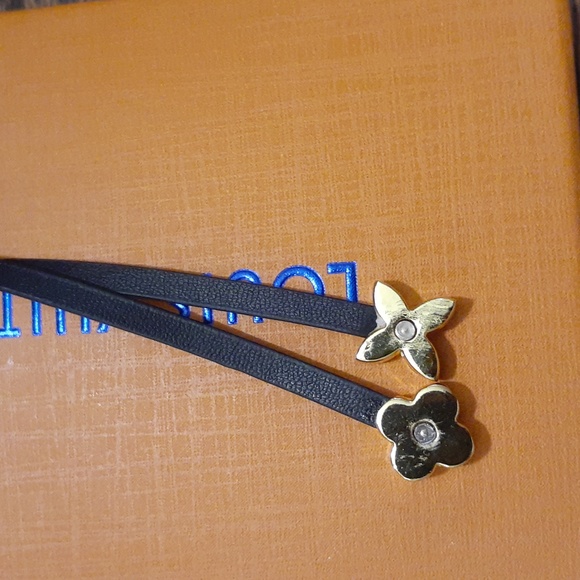 Louis Vuitton Circle Porte Cles-Berry LV Bag Charm Key Chain Key Holder - Picture 9 of 9